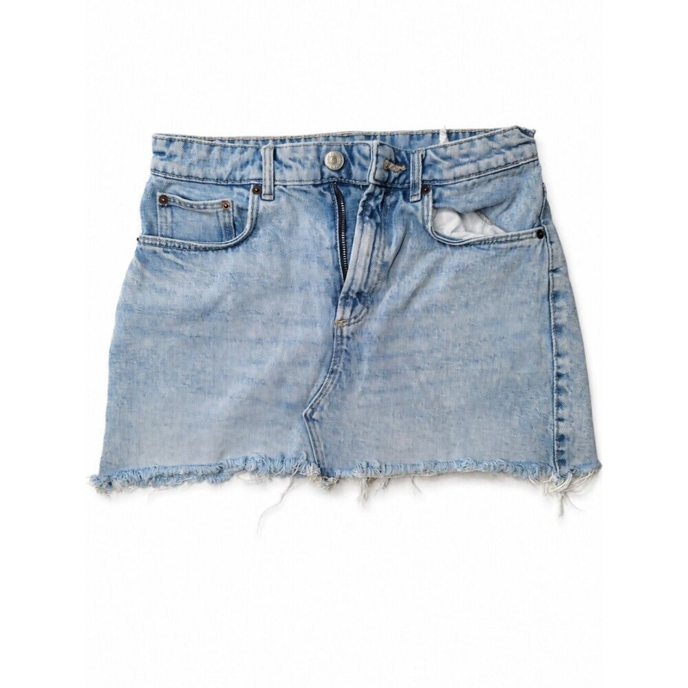 Zara Denim Mini Skirt Light Wash Size Medium